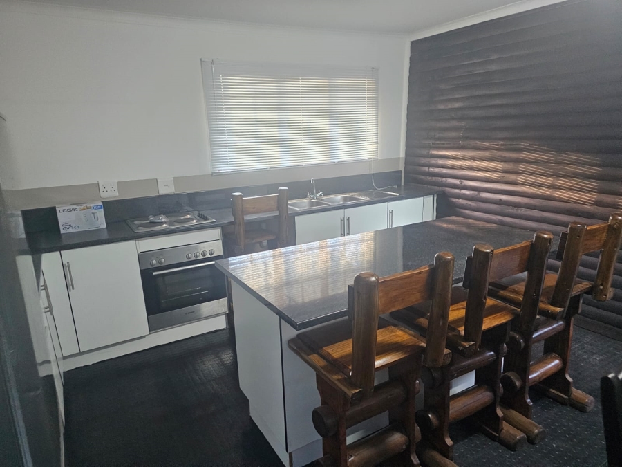 To Let 4 Bedroom Property for Rent in Kathu Northern Cape